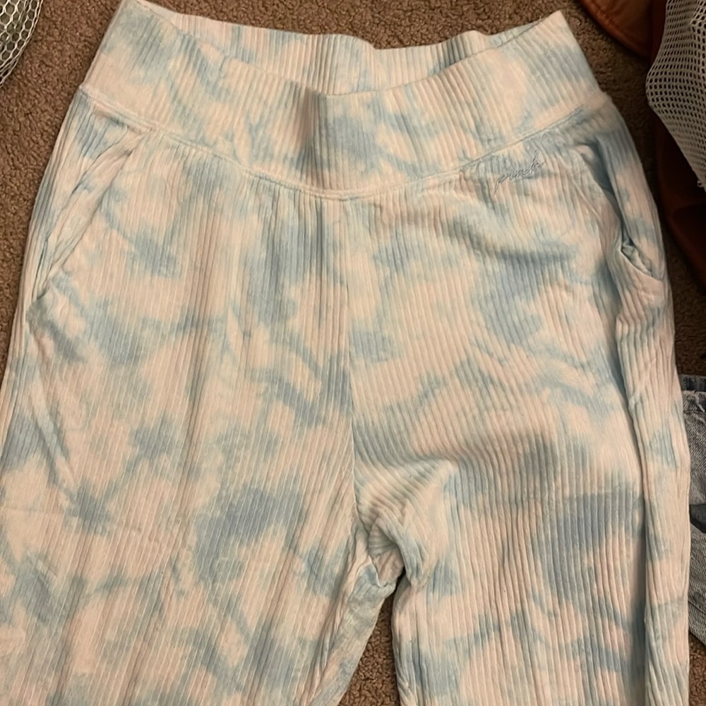 blue white tie dye color this is the brand pink